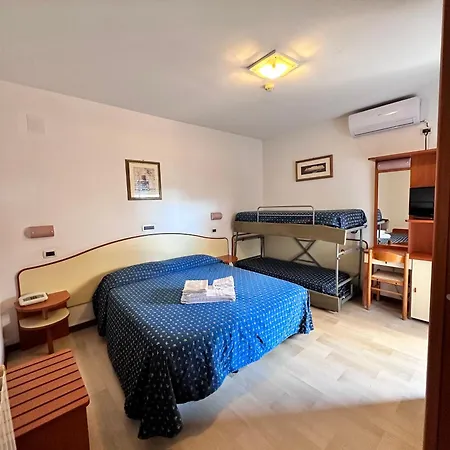 Holiday 3* Martinsicuro