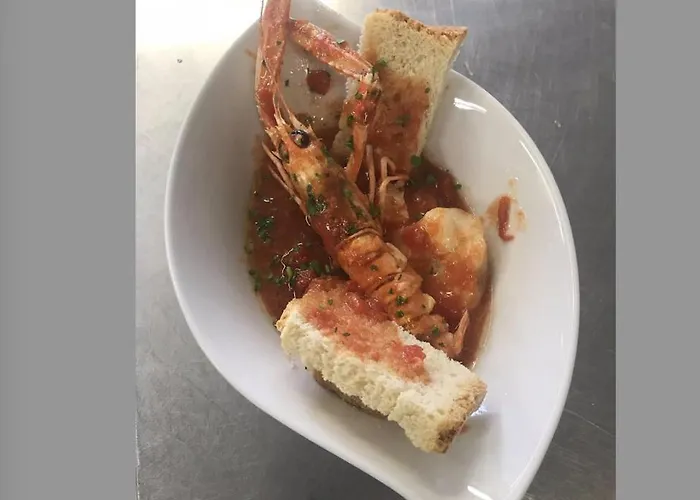 Holiday ホテル 3*